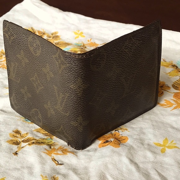 Authentic Louis Vuitton vintage bifold wallet - Picture 2 of 8